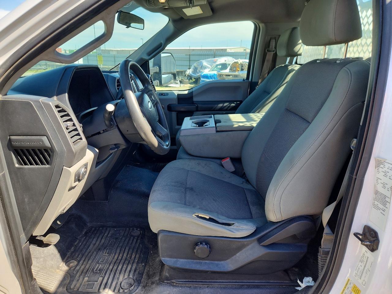 2017 Ford F350 Super Duty - Image 7
