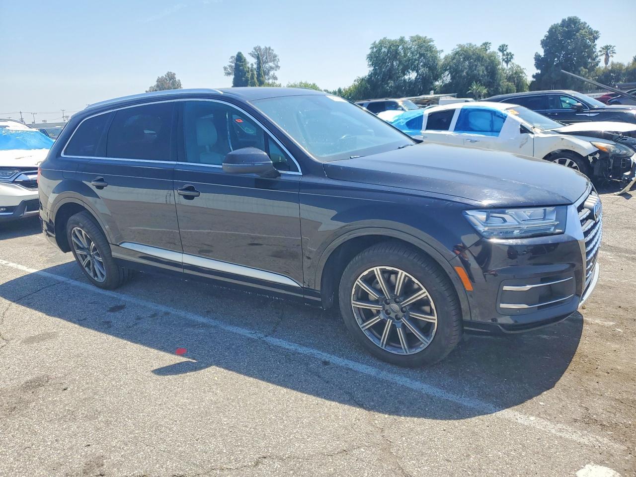 2017 Audi Q7 Premium Plus - Фото 4