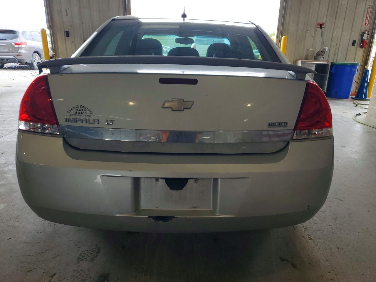 2010 Chevrolet Impala Lt - Фото 6