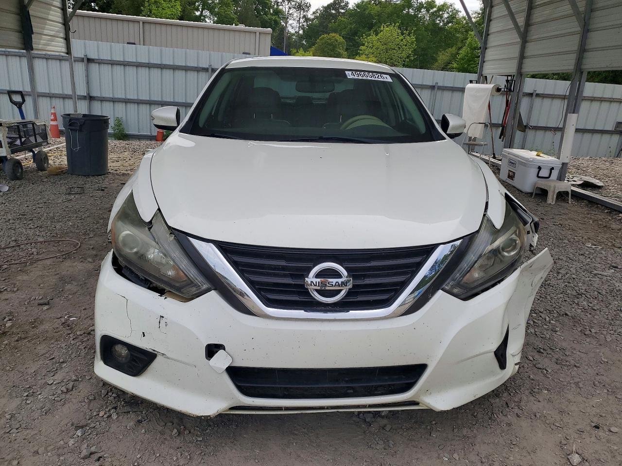 2017 Nissan Altima 2.5 Sl - Image 5