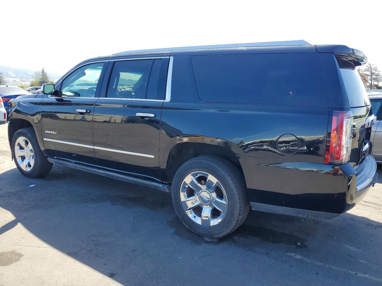 2015 GMC Yukon Xl Denali - Фото 2