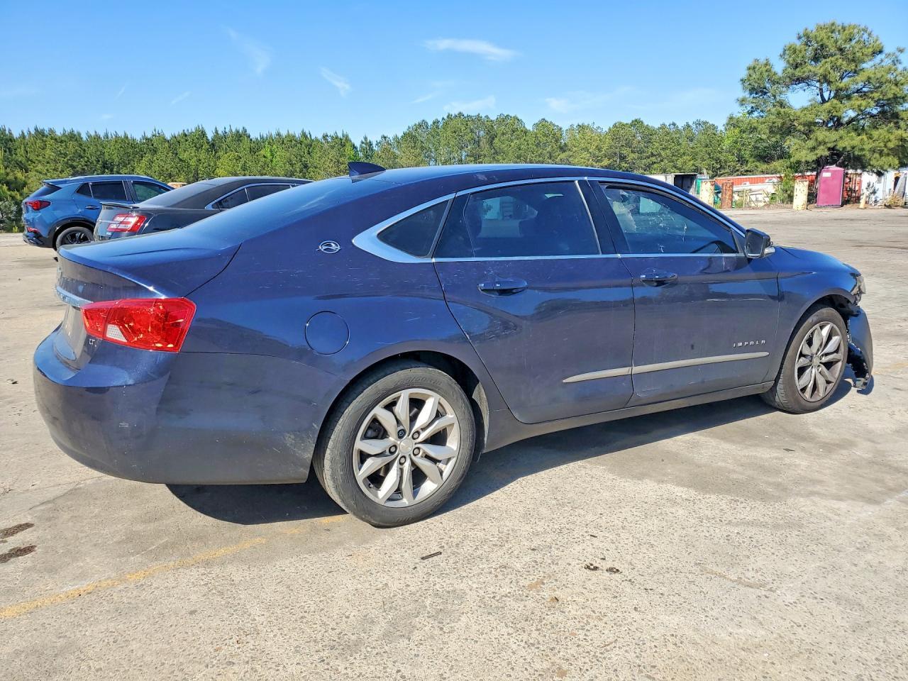 2018 Chevrolet Impala Lt - Фото 3