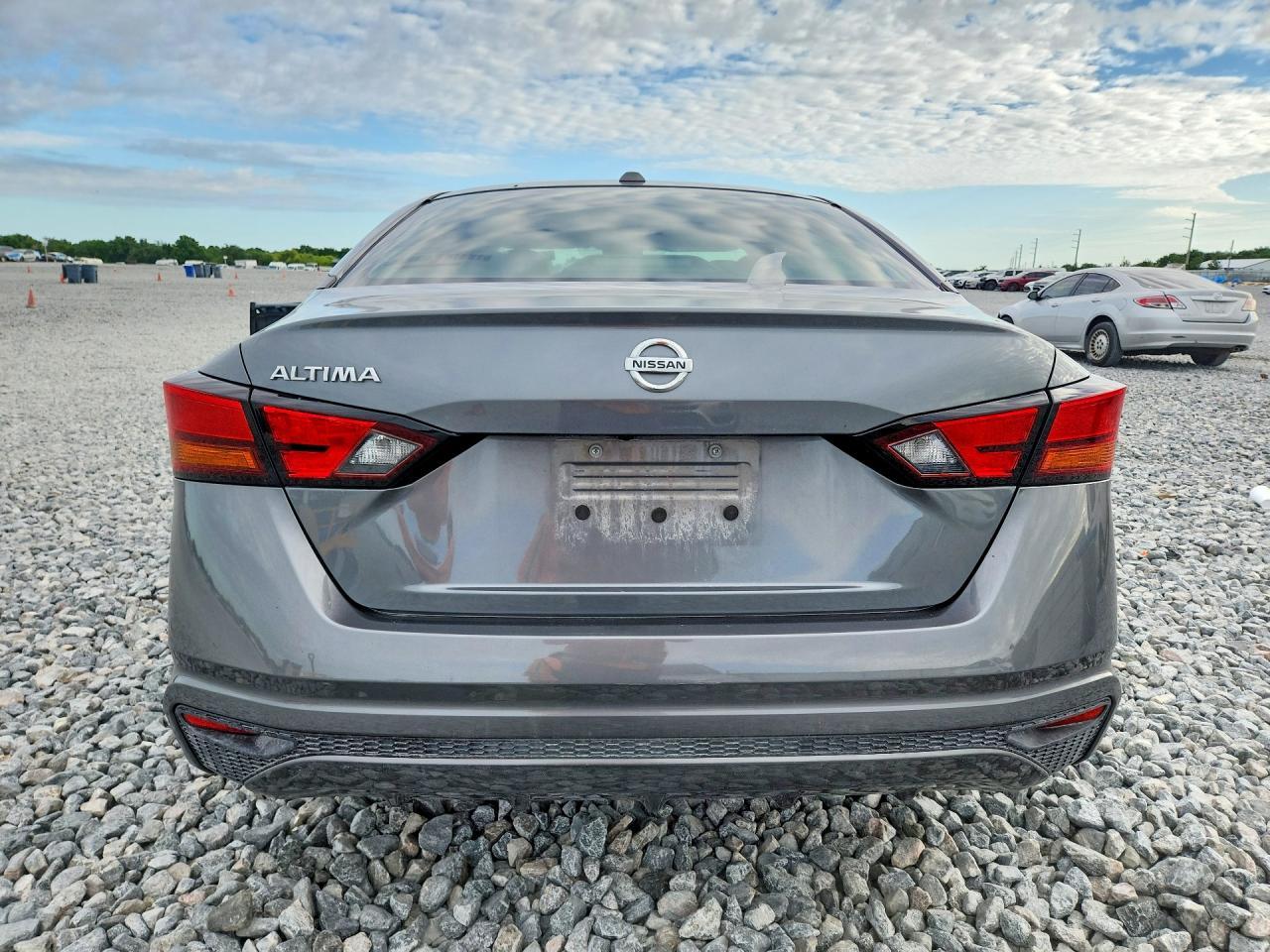 2019 Nissan Altima S - Фото 6