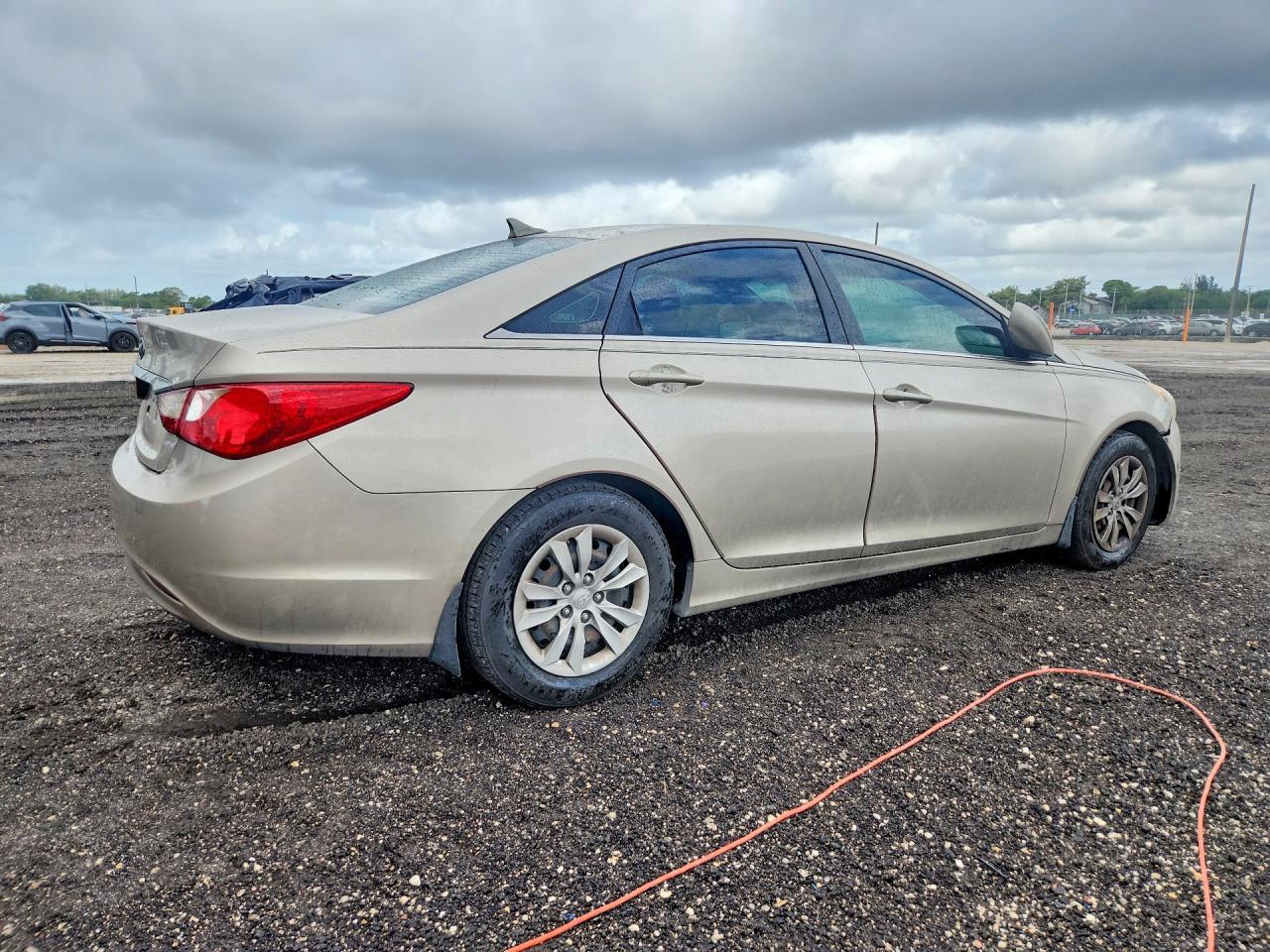 2011 Hyundai Sonata Gls - Фото 3