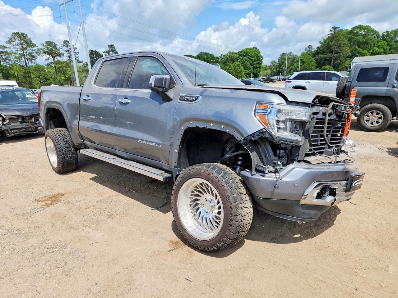 2019 GMC Sierra C1500 Denali - Image 4