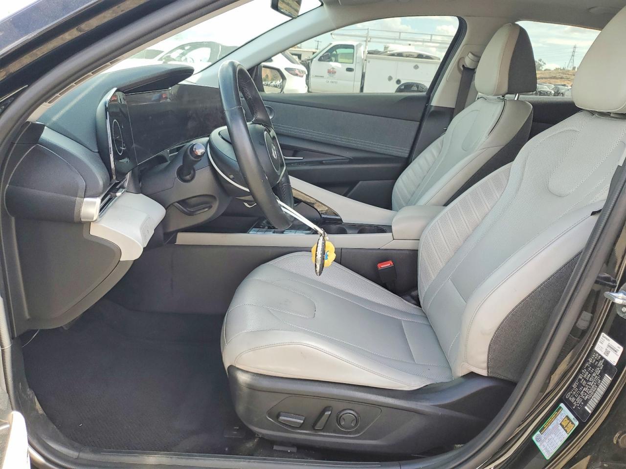 2024 Hyundai Elantra Limited - Фото 7