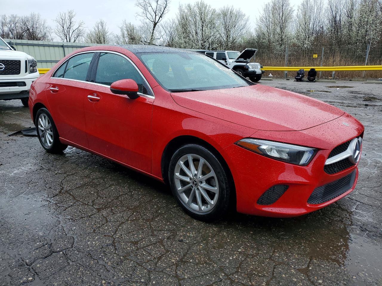 2020 Mercedes-Benz A 220 4Matic - Фото 4