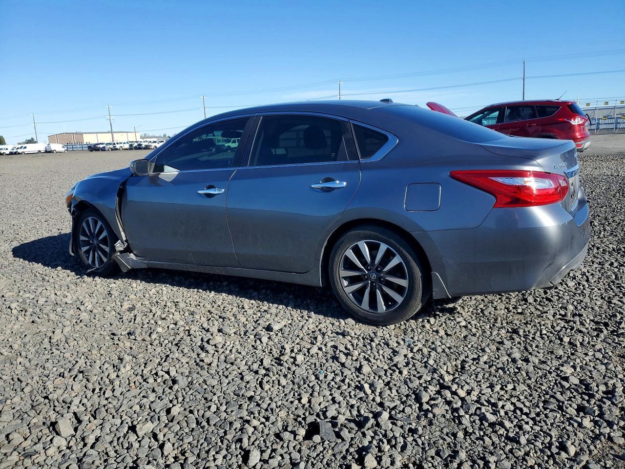 2016 Nissan Altima 2.5 Sv - Фото 2