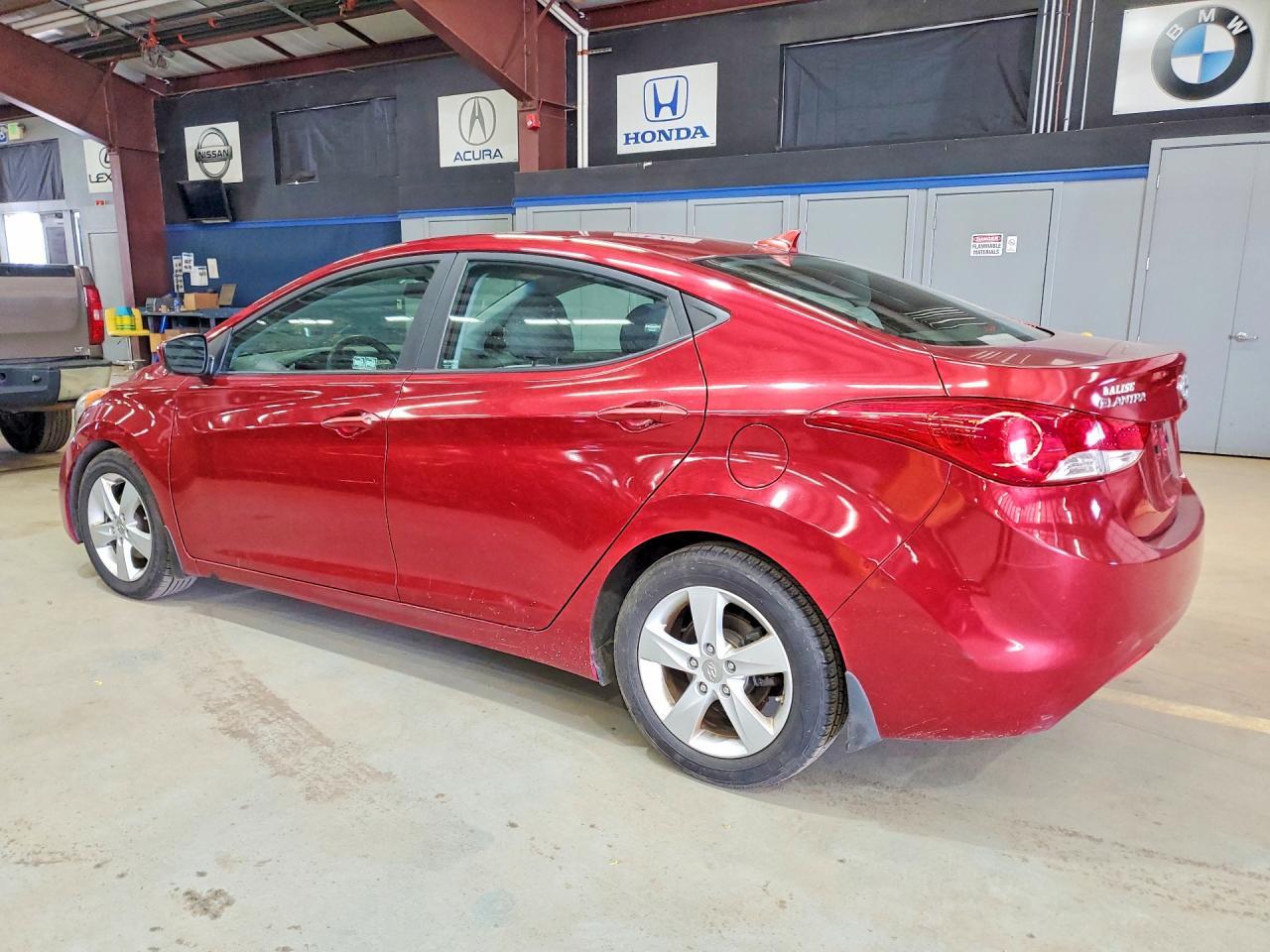 2013 Hyundai Elantra Gls - Фото 2