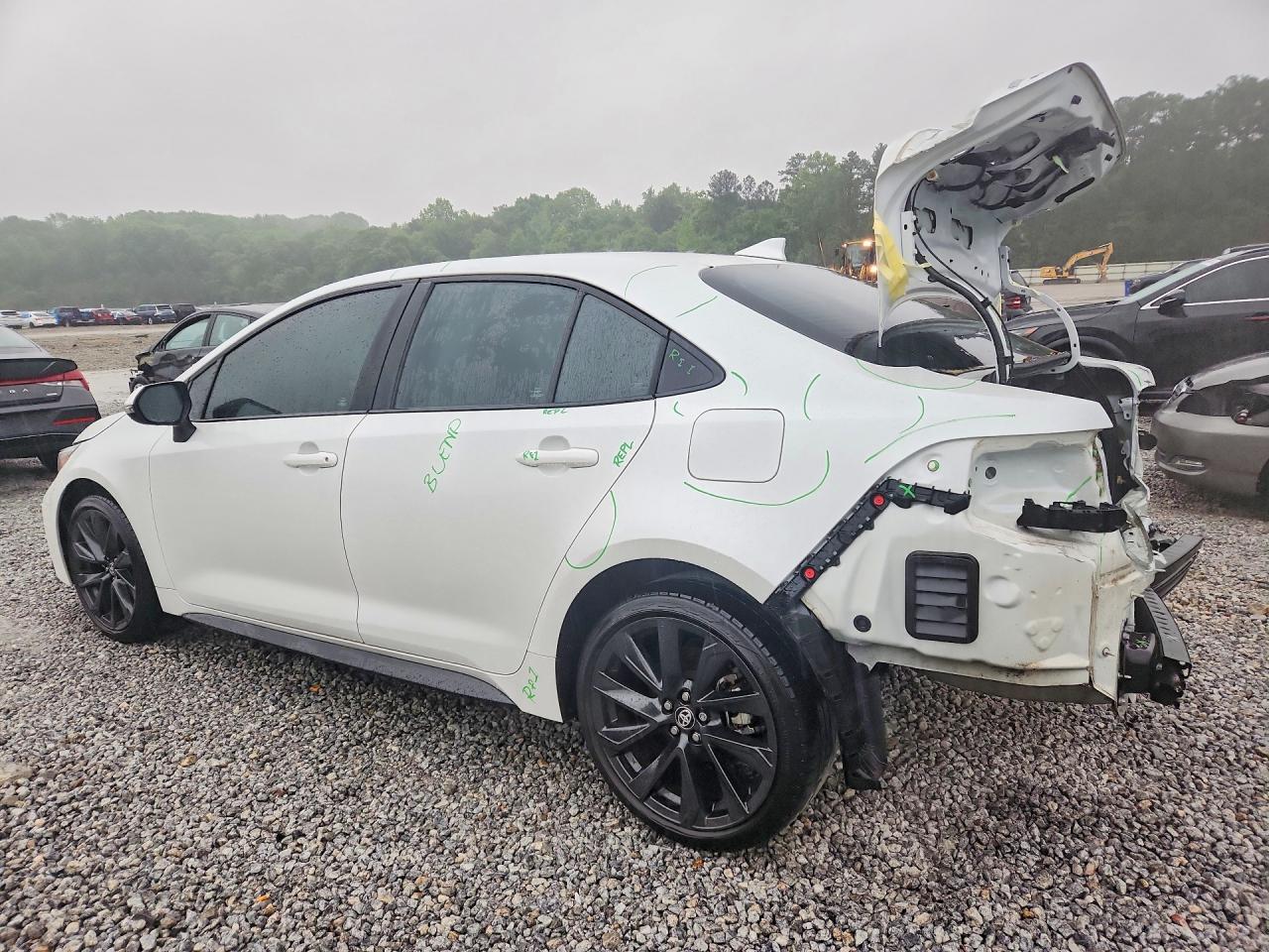 2023 Toyota Corolla Se - Фото 2