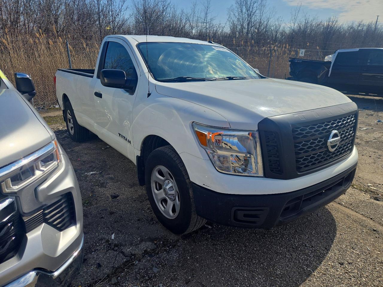 2019 Nissan Titan S - Image 4