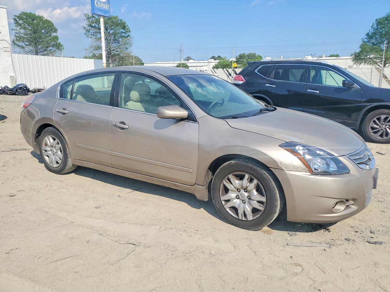 2012 Nissan Altima 2.5 - Фото 4
