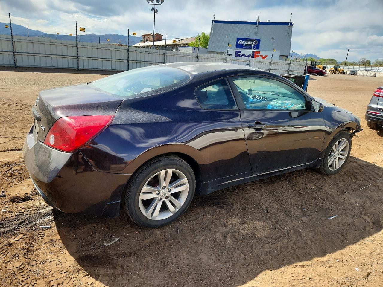 2010 Nissan Altima S - Фото 3