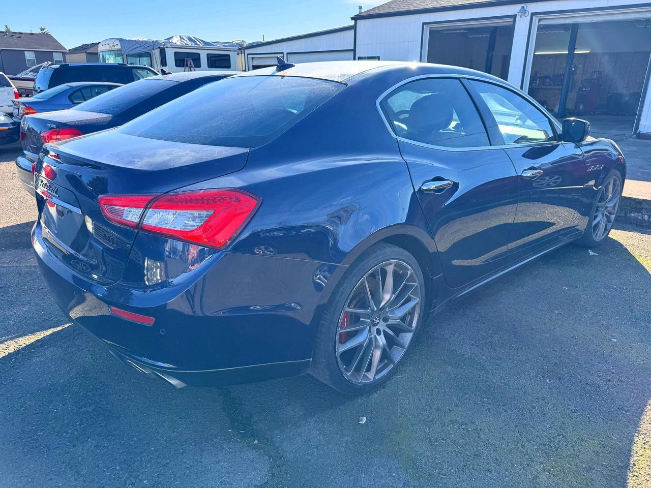 2016 Maserati Ghibli S - Image 4