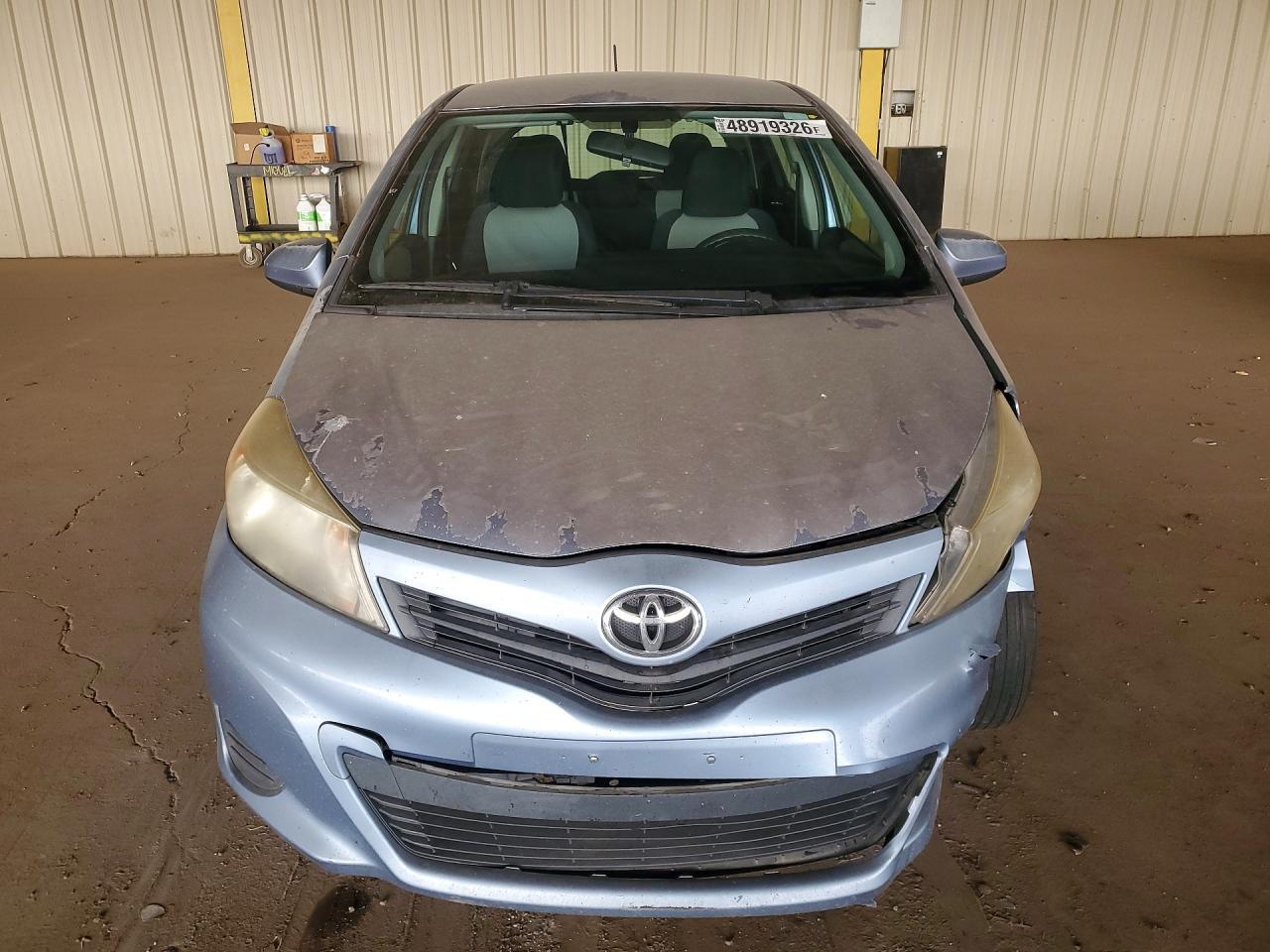 2013 Toyota Yaris 5-Door Le - Image 5