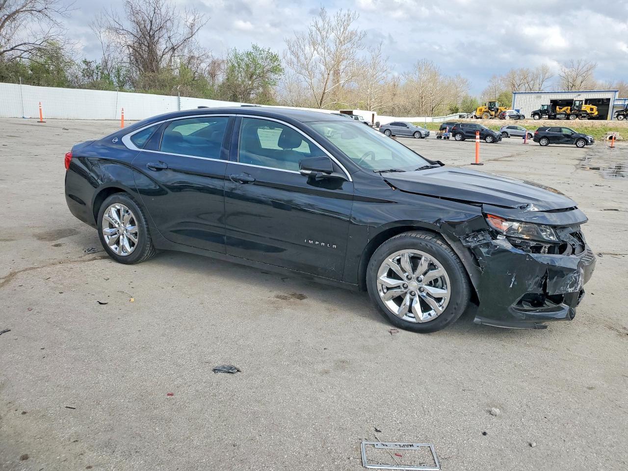 2017 Chevrolet Impala Lt - Фото 4