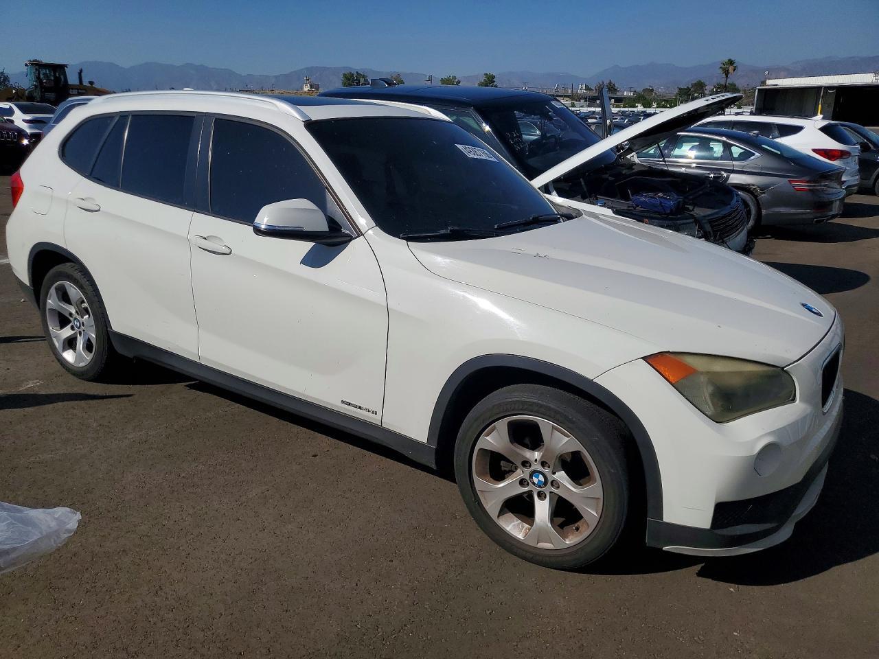 2015 BMW X1 Sdrive28I - Фото 4