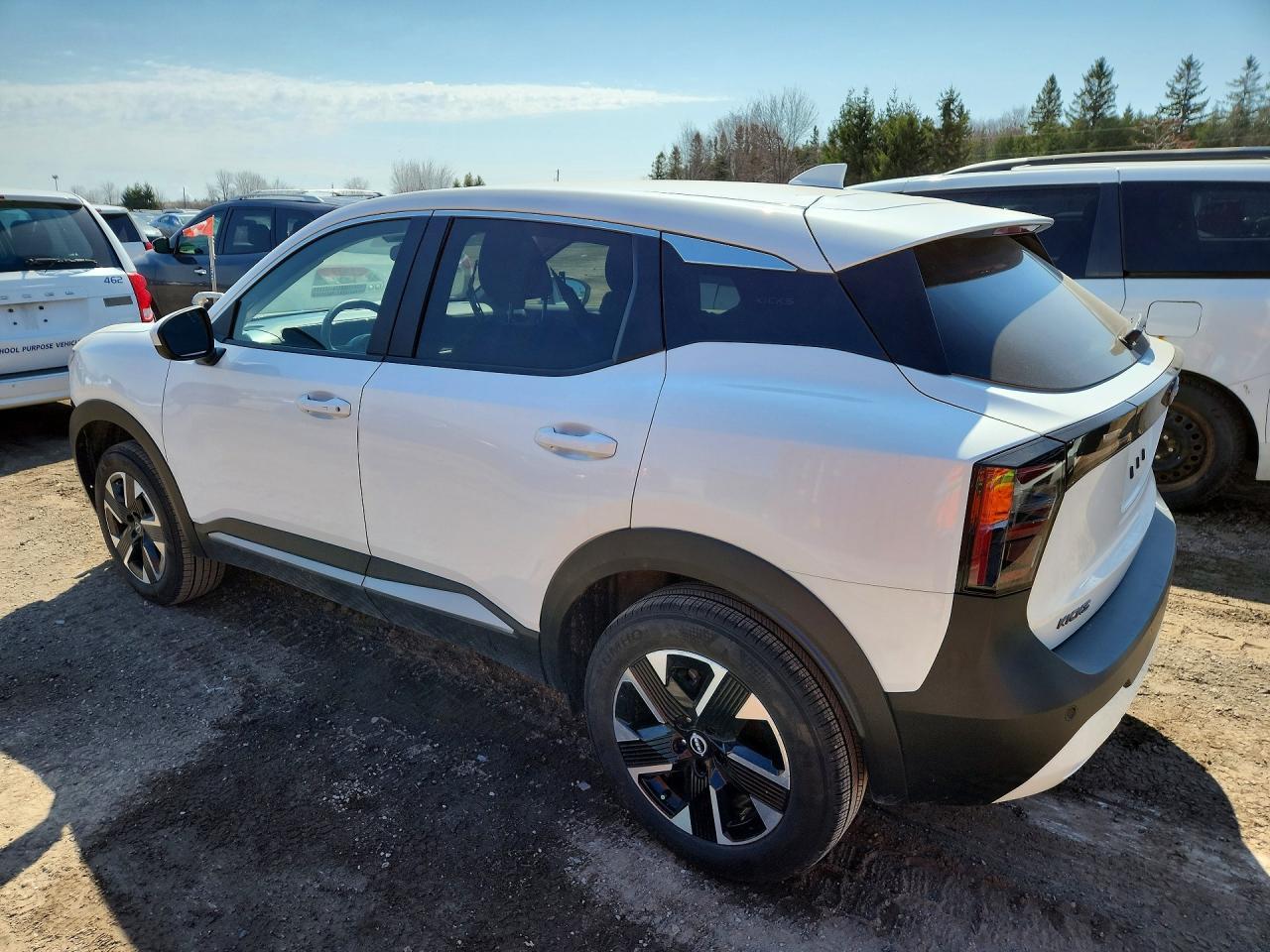 2025 Nissan Kicks Sv - Фото 2