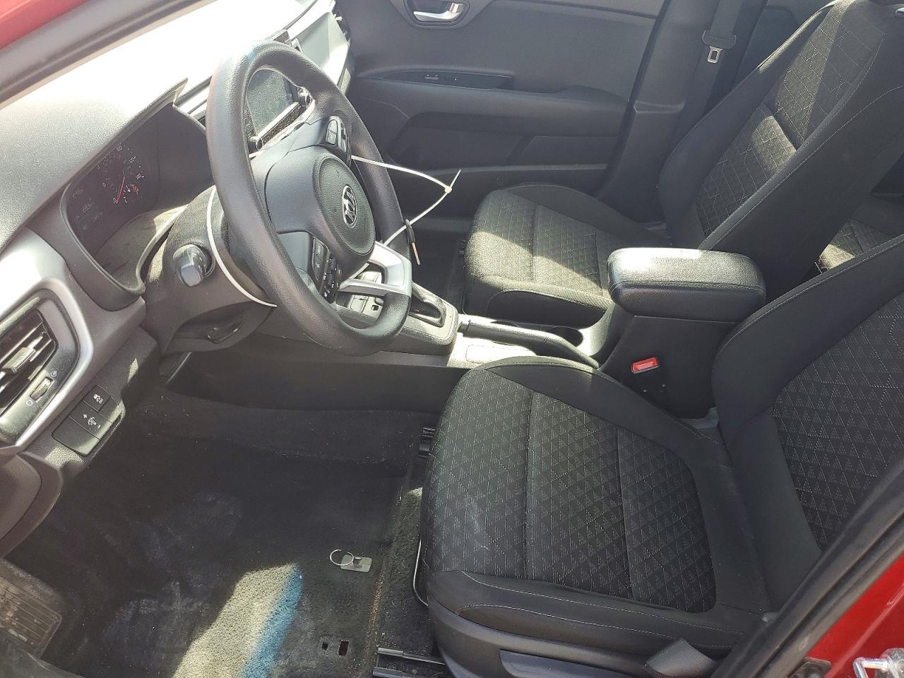 2020 Kia Rio - Фото 7