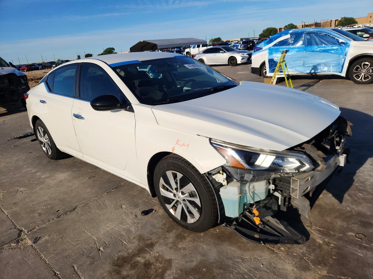 2019 Nissan Altima 2.5 S - Фото 4