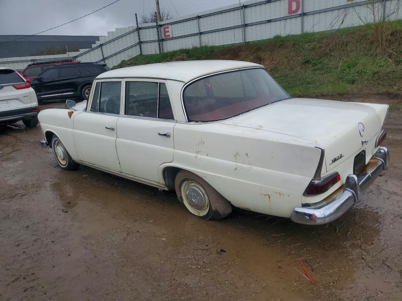 1963 Mercedes-Benz 190D - Image 2