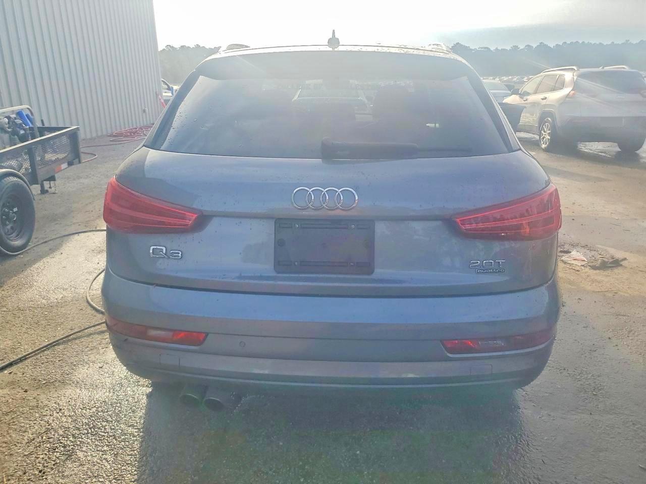 2017 Audi Q3 Premium - Image 6