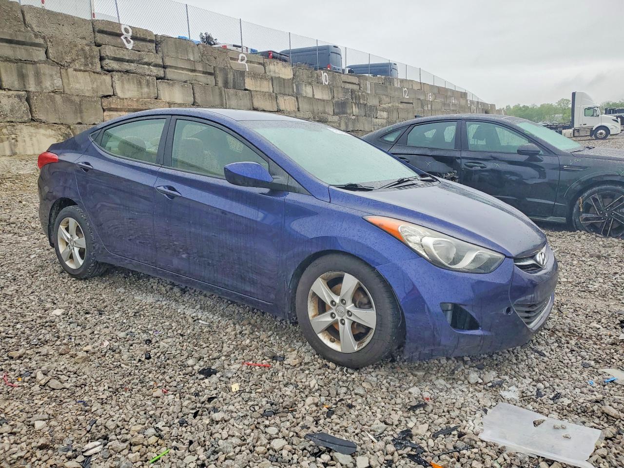 2013 Hyundai Elantra Gls - Фото 4