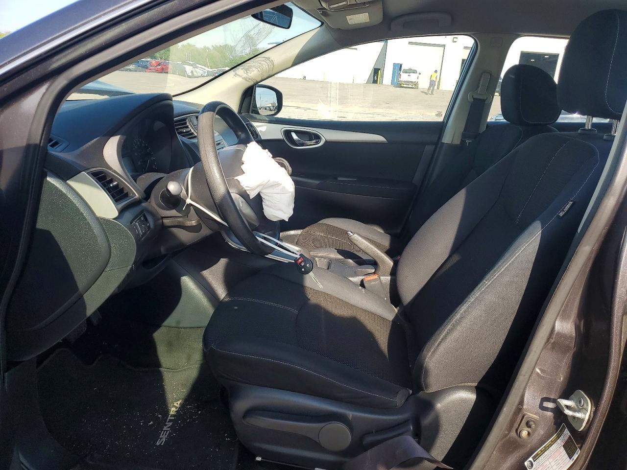 2014 Nissan Sentra S - Фото 7