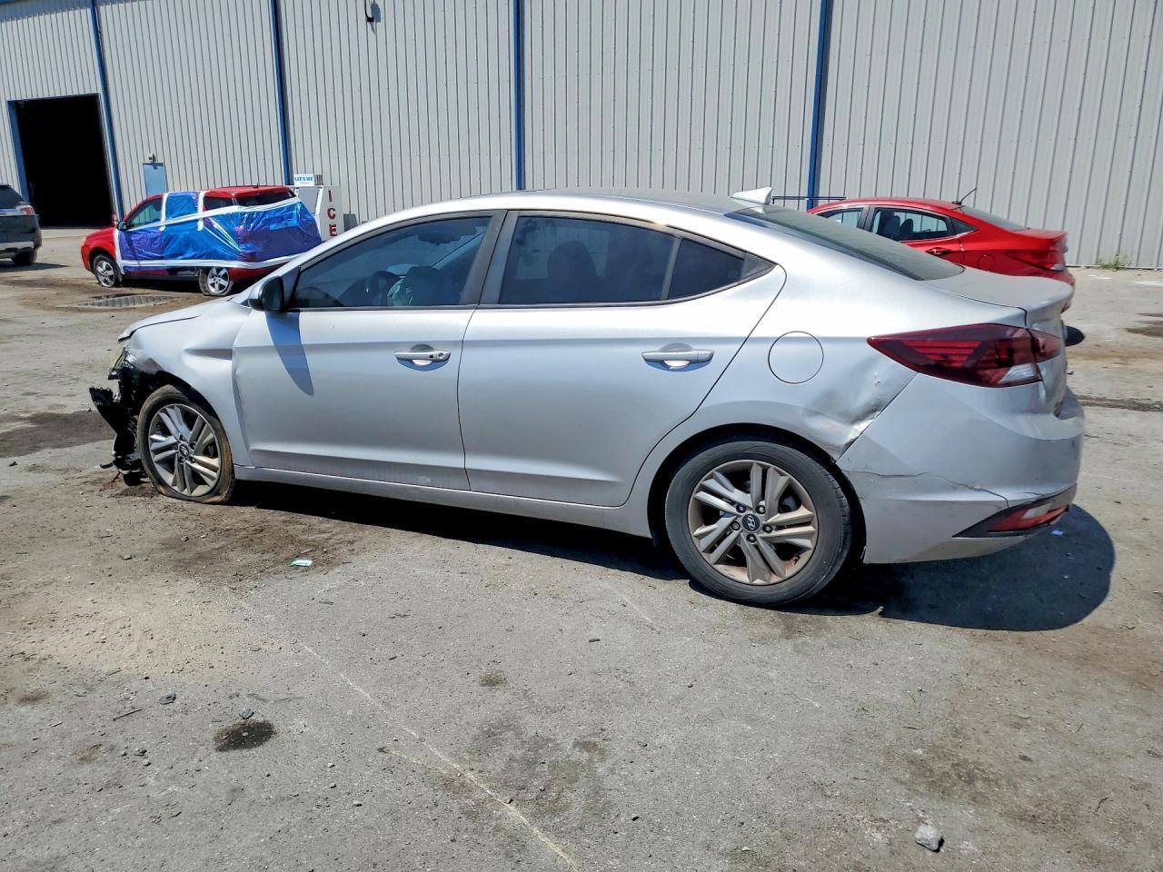 2020 Hyundai Elantra Value Edition - Image 2