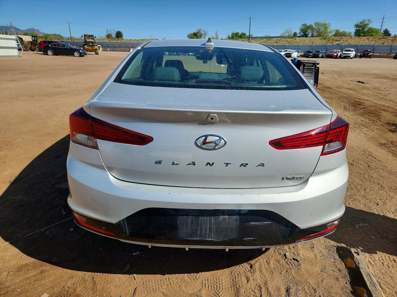 2020 Hyundai Elantra Limited - Фото 6