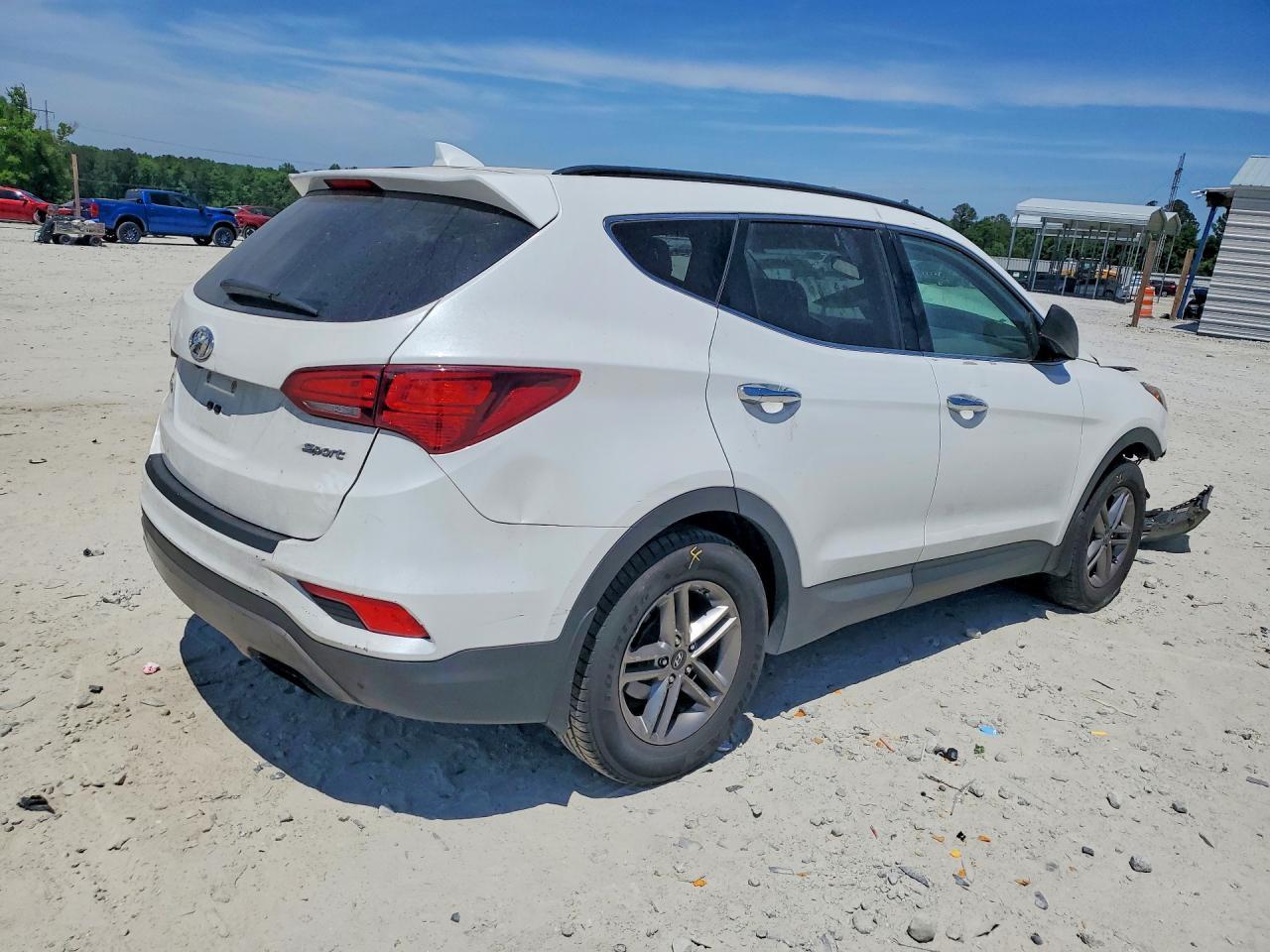 2017 Hyundai Santa Fe Sport 2.4L - Фото 3