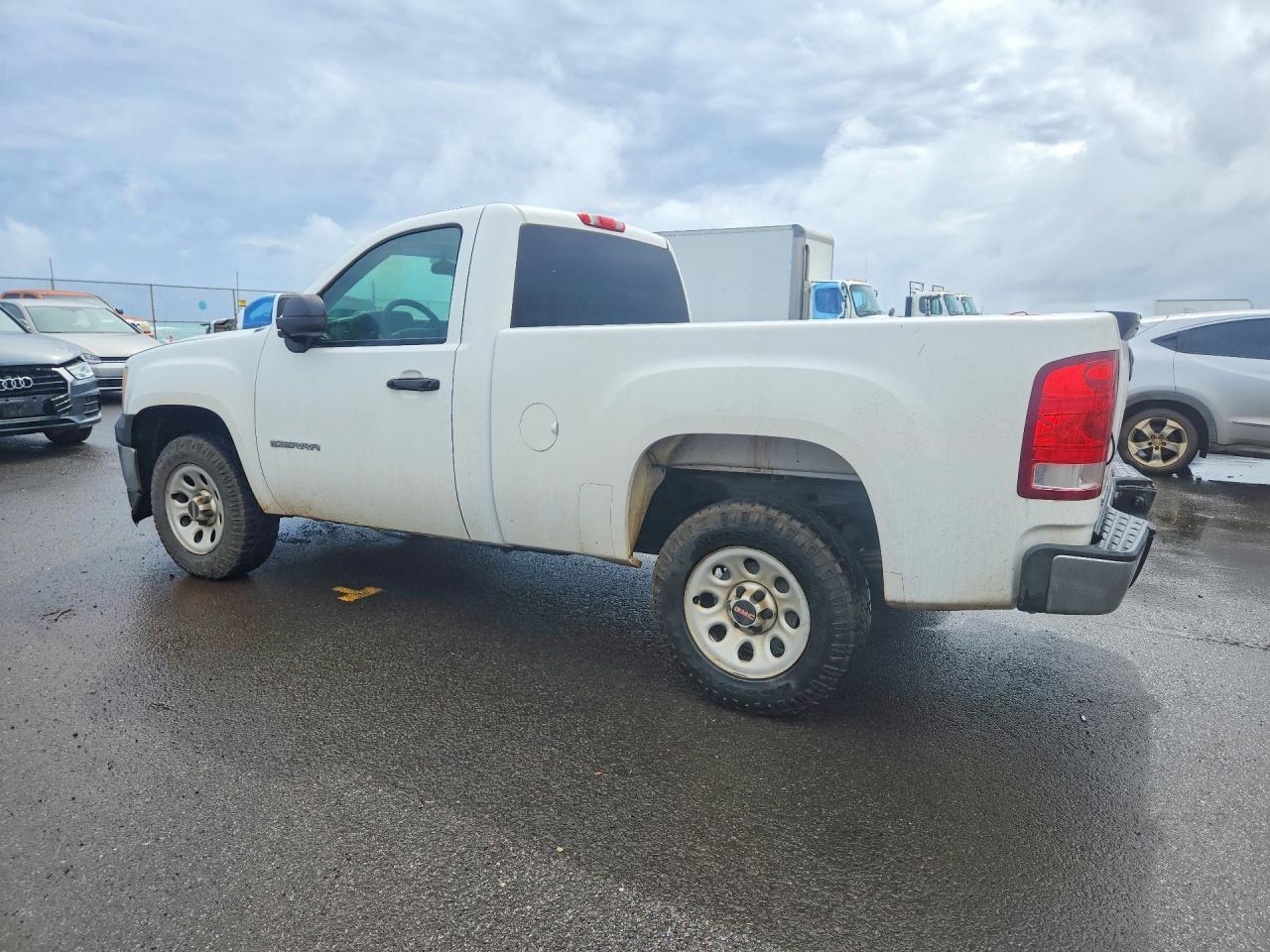 2013 GMC Sierra C1500 - Фото 2