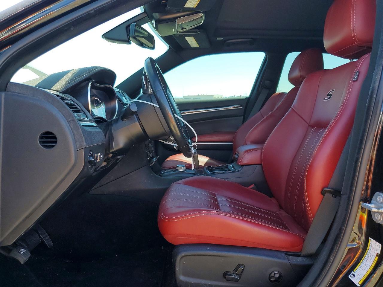 2020 Chrysler 300 S - Image 7