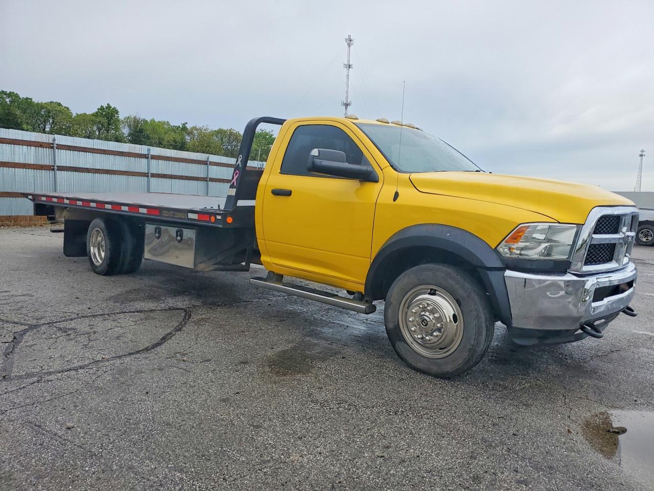 2016 Ram 5500 - Image 4