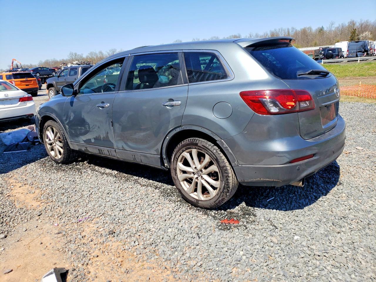 2013 Mazda Cx-9 Grand Touring - Image 2