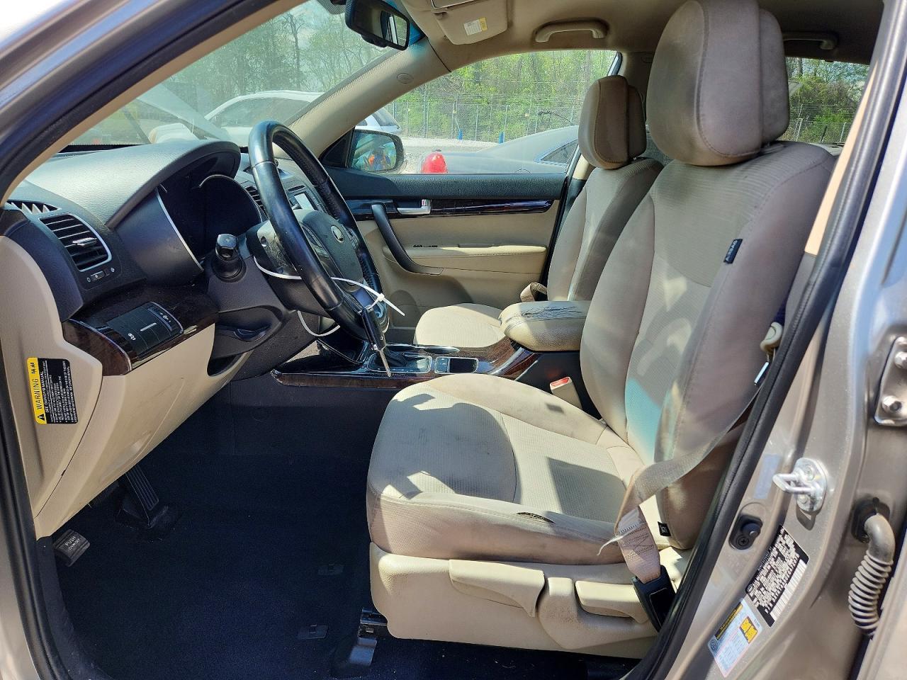 2014 Kia Sorento Lx - Image 7