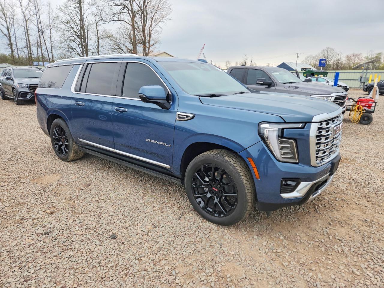 2026 GMC Yukon Xl Denali - Фото 4