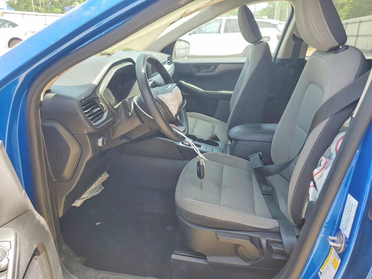 2020 Ford Escape S - Image 7