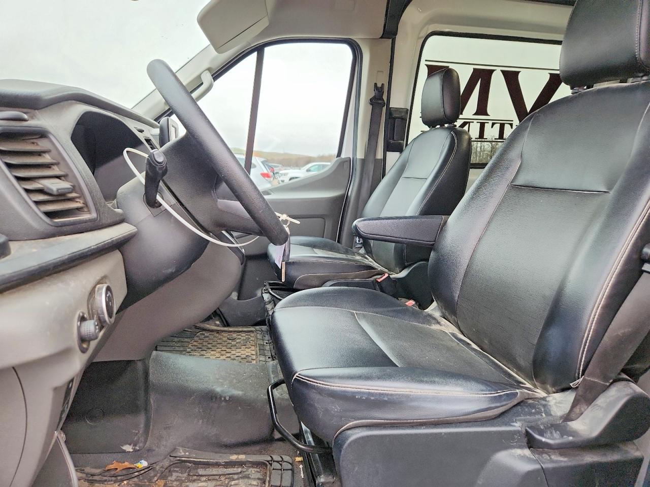 2023 Ford Transit T-250 - Image 7