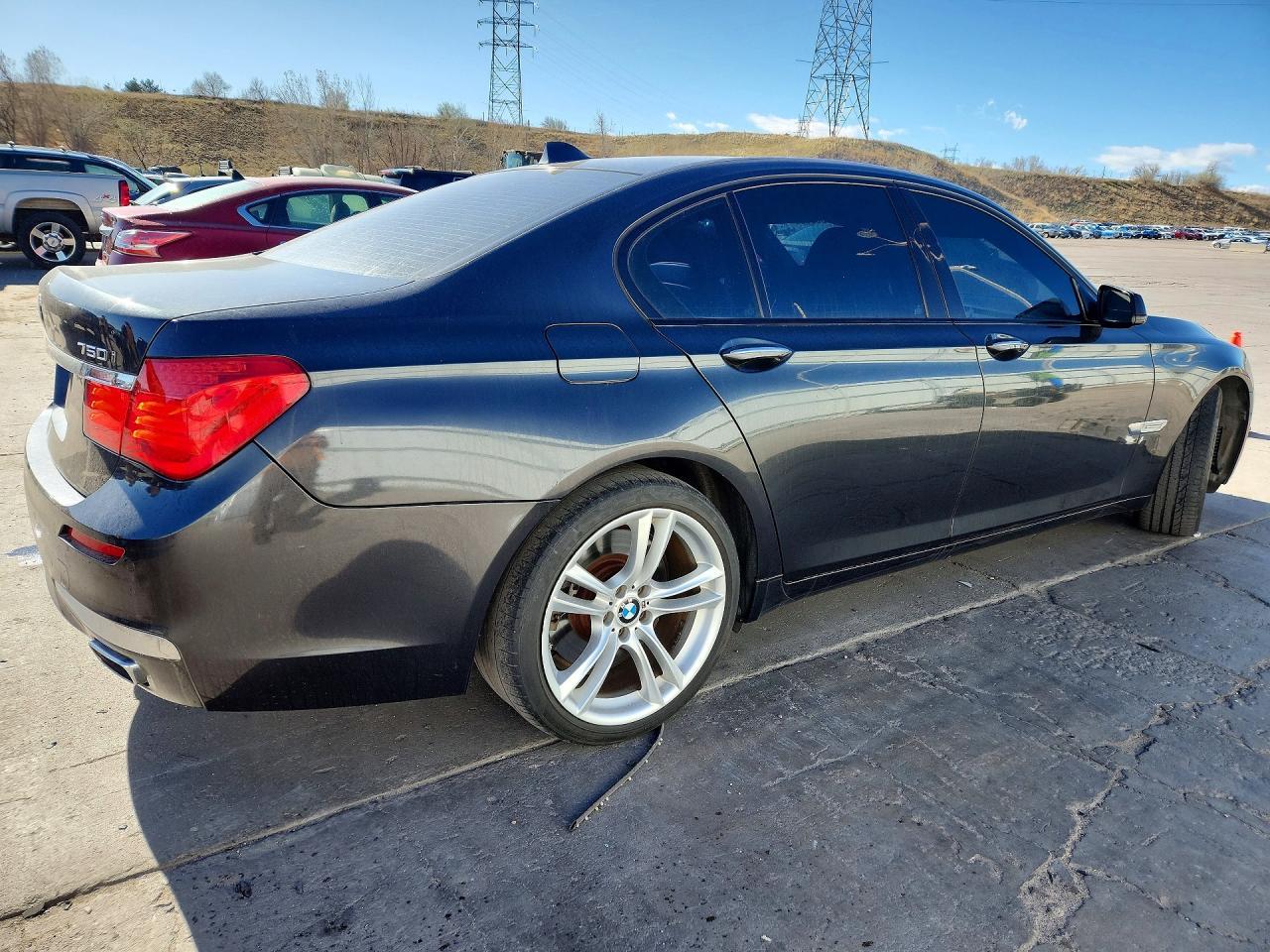 2010 BMW 750 I - Фото 3