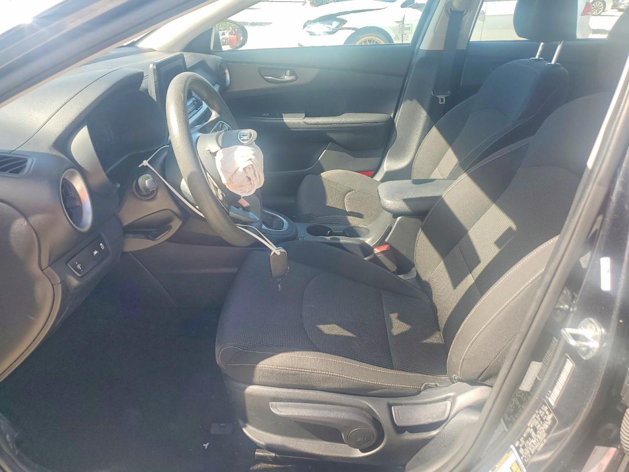 2020 Kia Forte Lxs - Image 7