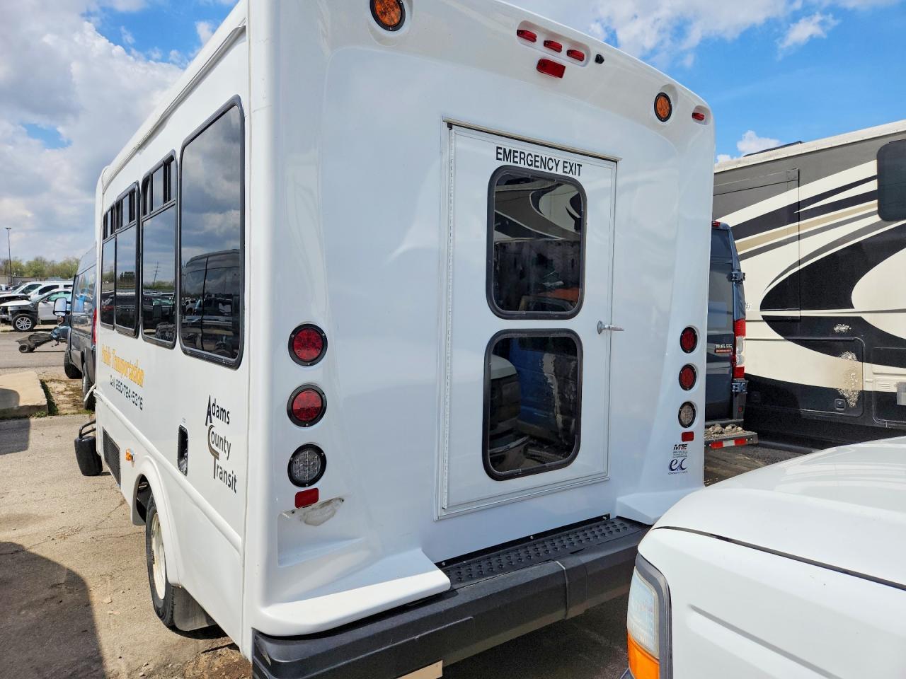 2024 Ford E350 Shuttle Bus - Фото 6