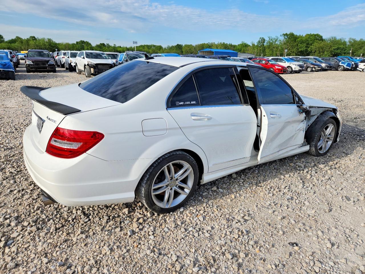 2013 Mercedes-Benz C 300 4Matic - Фото 3
