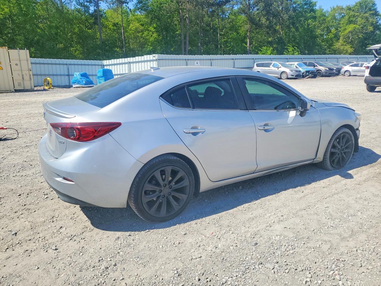 2018 Mazda 3 Touring - Фото 3