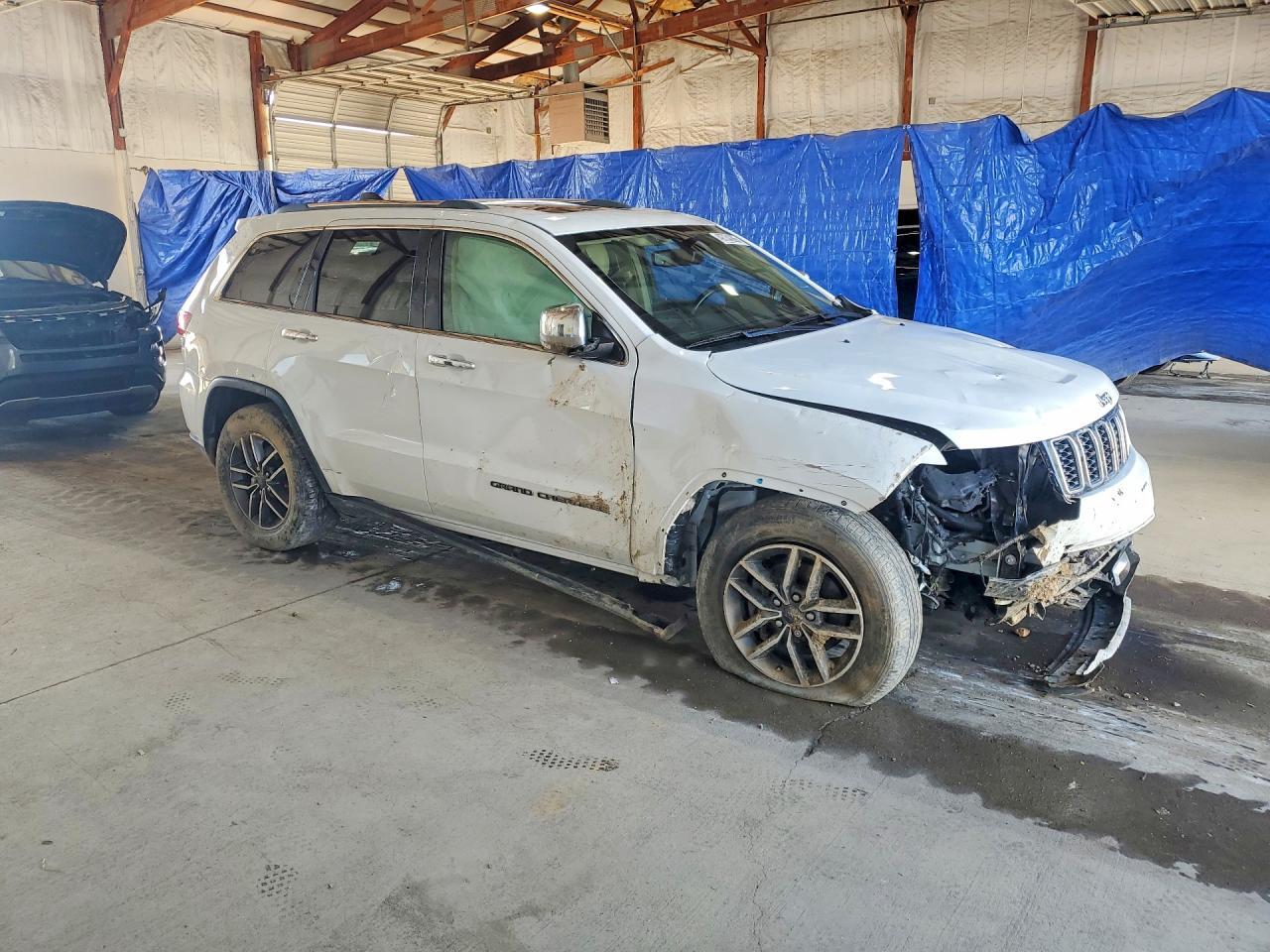 2020 Jeep Grand Cherokee Limited - Image 4