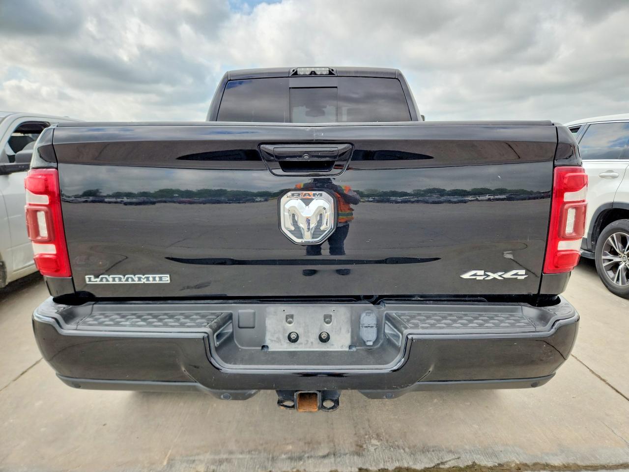 2023 Ram 2500 Laramie - Фото 6