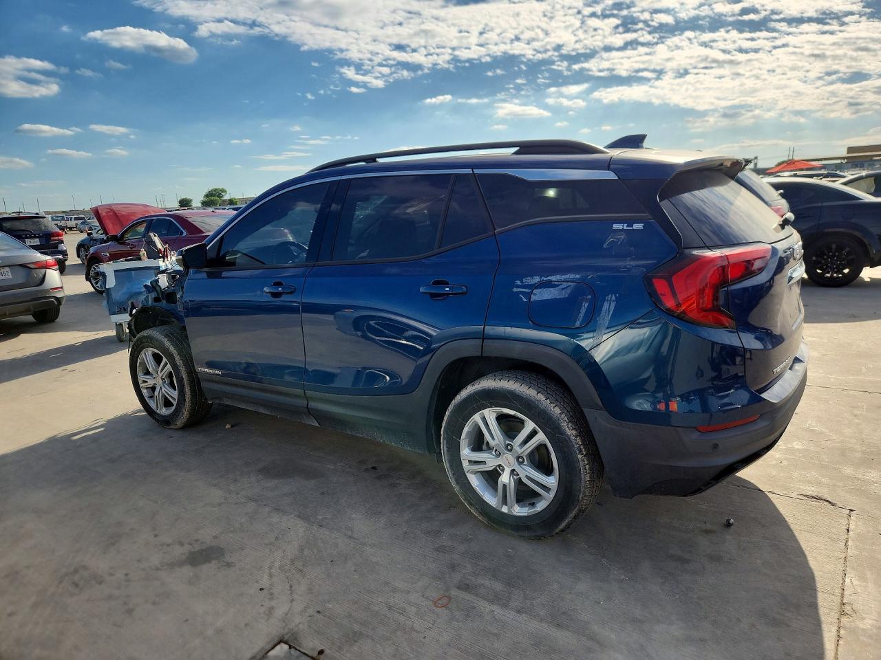 2019 GMC Terrain Sle - Image 2