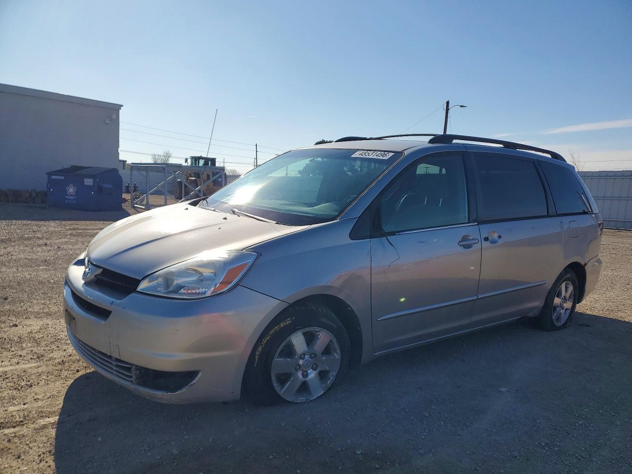 2005 Toyota Sienna Le
