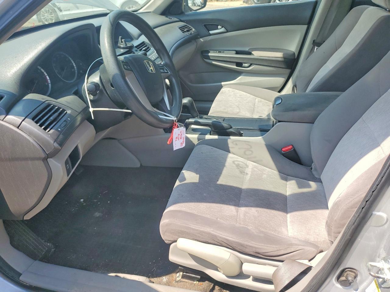 2010 Honda Accord Lx - Image 7