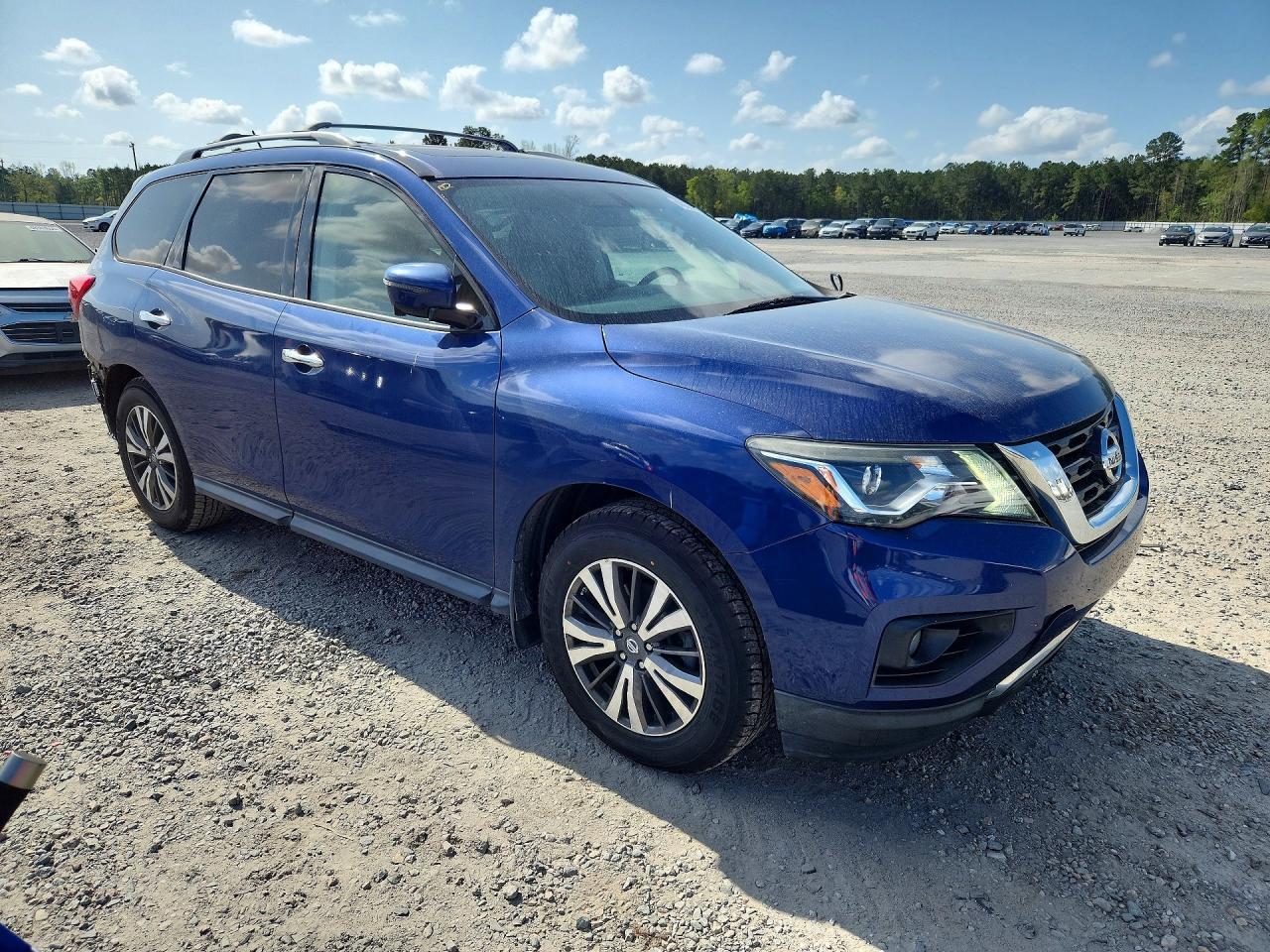 2017 Nissan Pathfinder Sl - Фото 4